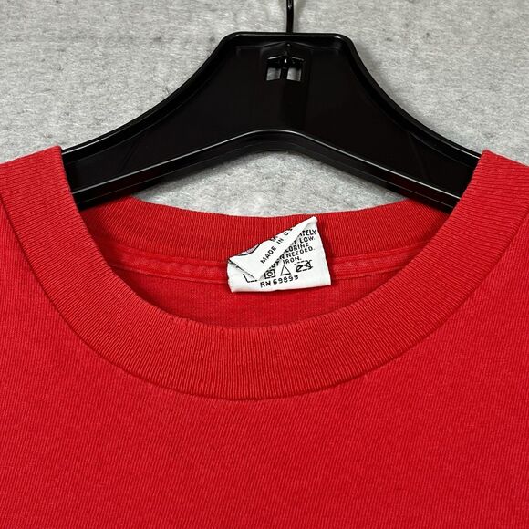 Vintage 20/20 Sport T-Shirt Men Medium Red Rutgers Scarlet Knights Single Stitch - Picture 2 of 15